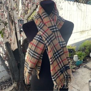 BURBERRY CLASSIC SCARF 100% cashmere